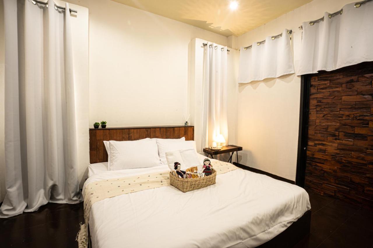 Croissant Hotel And Cafe เชียงราย ภายนอก รูปภาพ